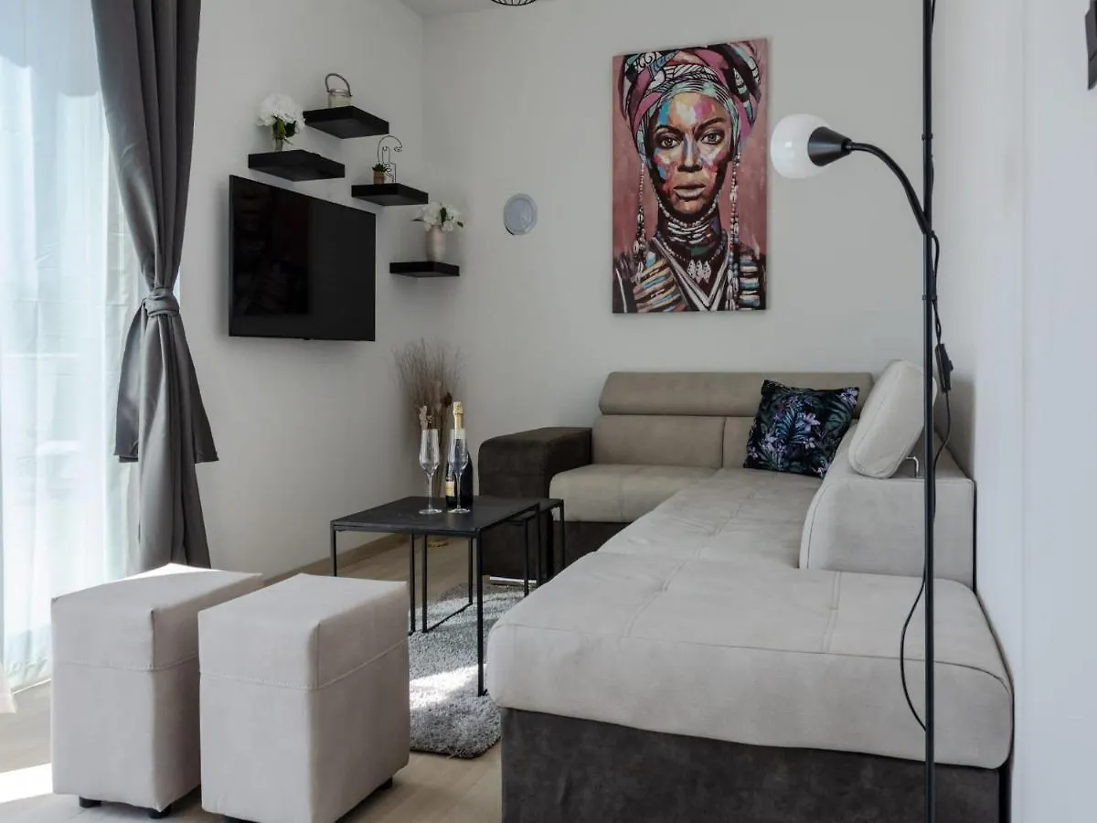 Villa Infinity Kastel Novi